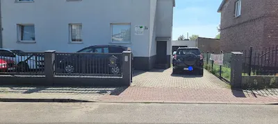 Auto-serwis . Zakład blacharsko - lakierniczy